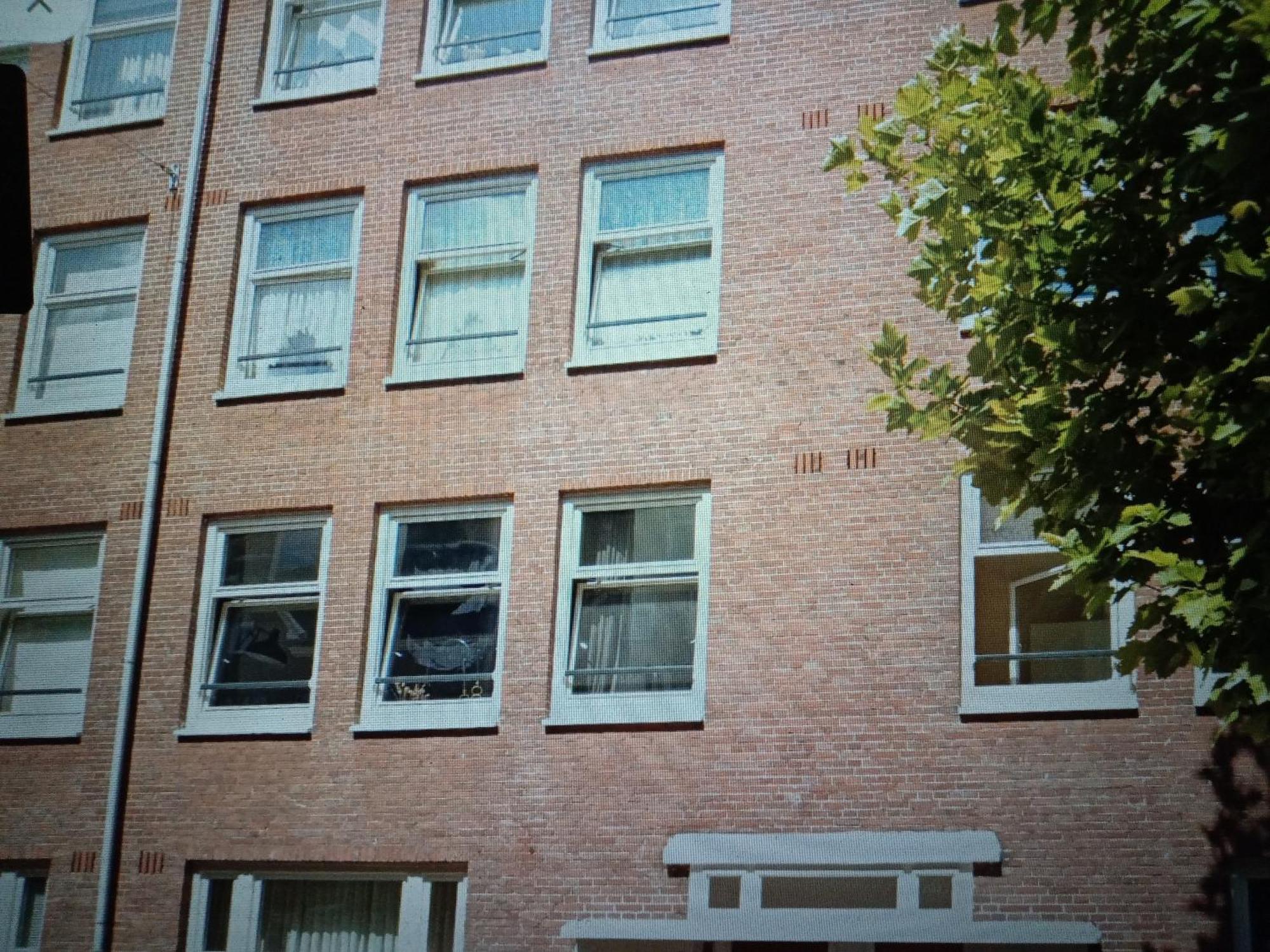 Met 2 Balkons Ae Vakantiehuis Amsterdam