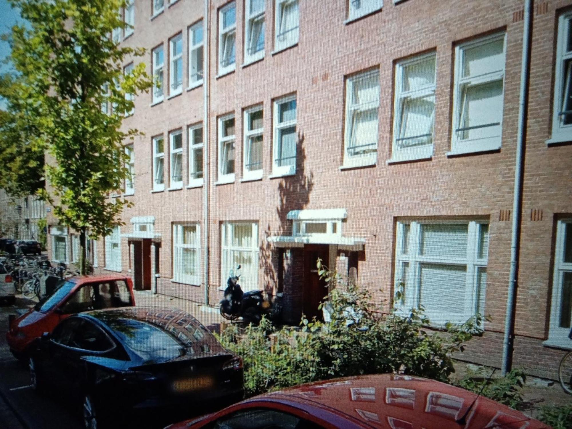 Met 2 Balkons Ae Vakantiehuis